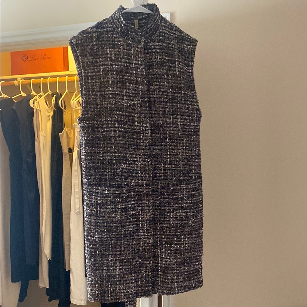 Elegant Black and White Belted Tweed Vest Coat